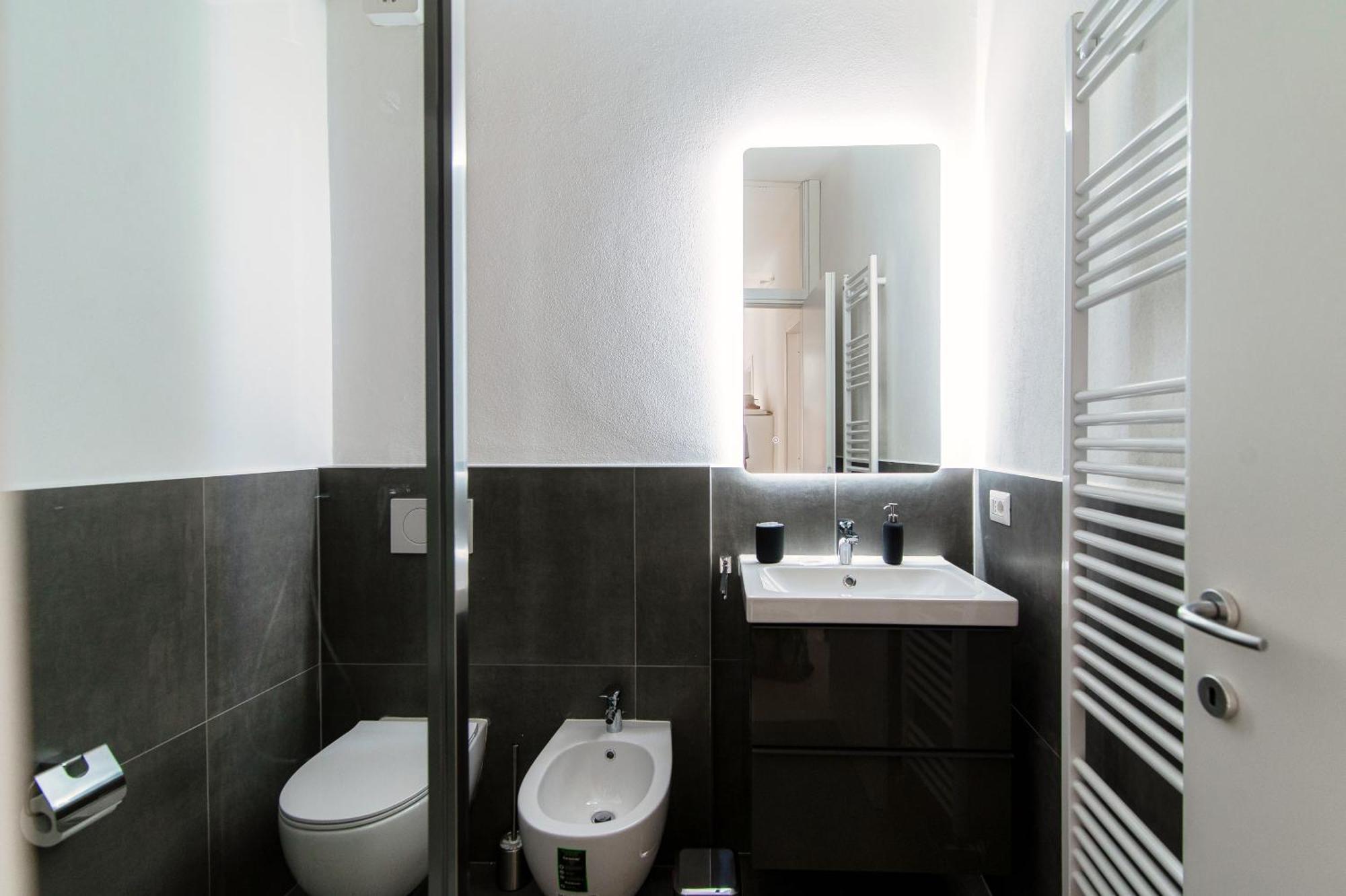Giuliny Lovely Flat - The House Of Travelers Como Ngoại thất bức ảnh
