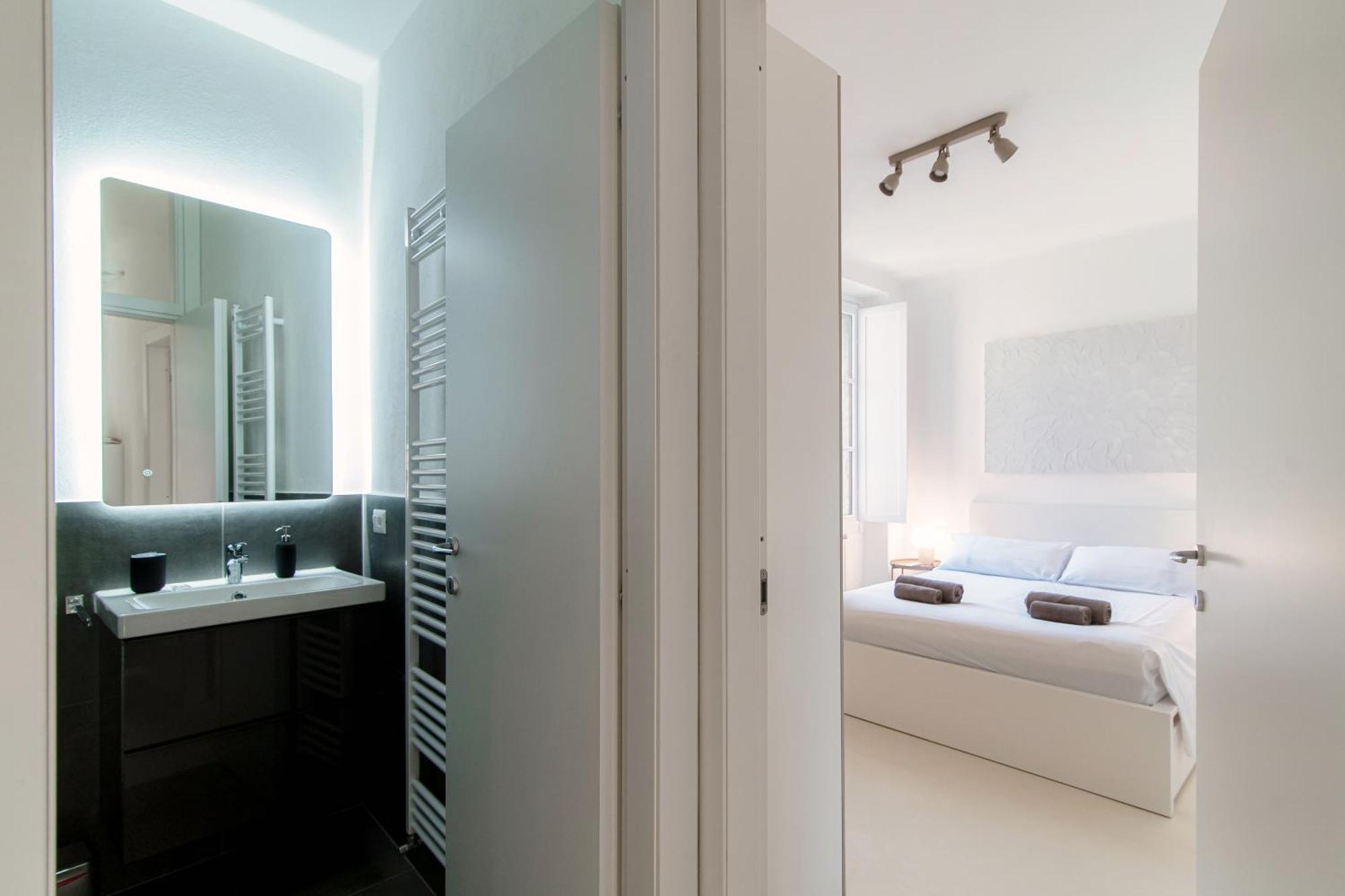 Giuliny Lovely Flat - The House Of Travelers Como Ngoại thất bức ảnh