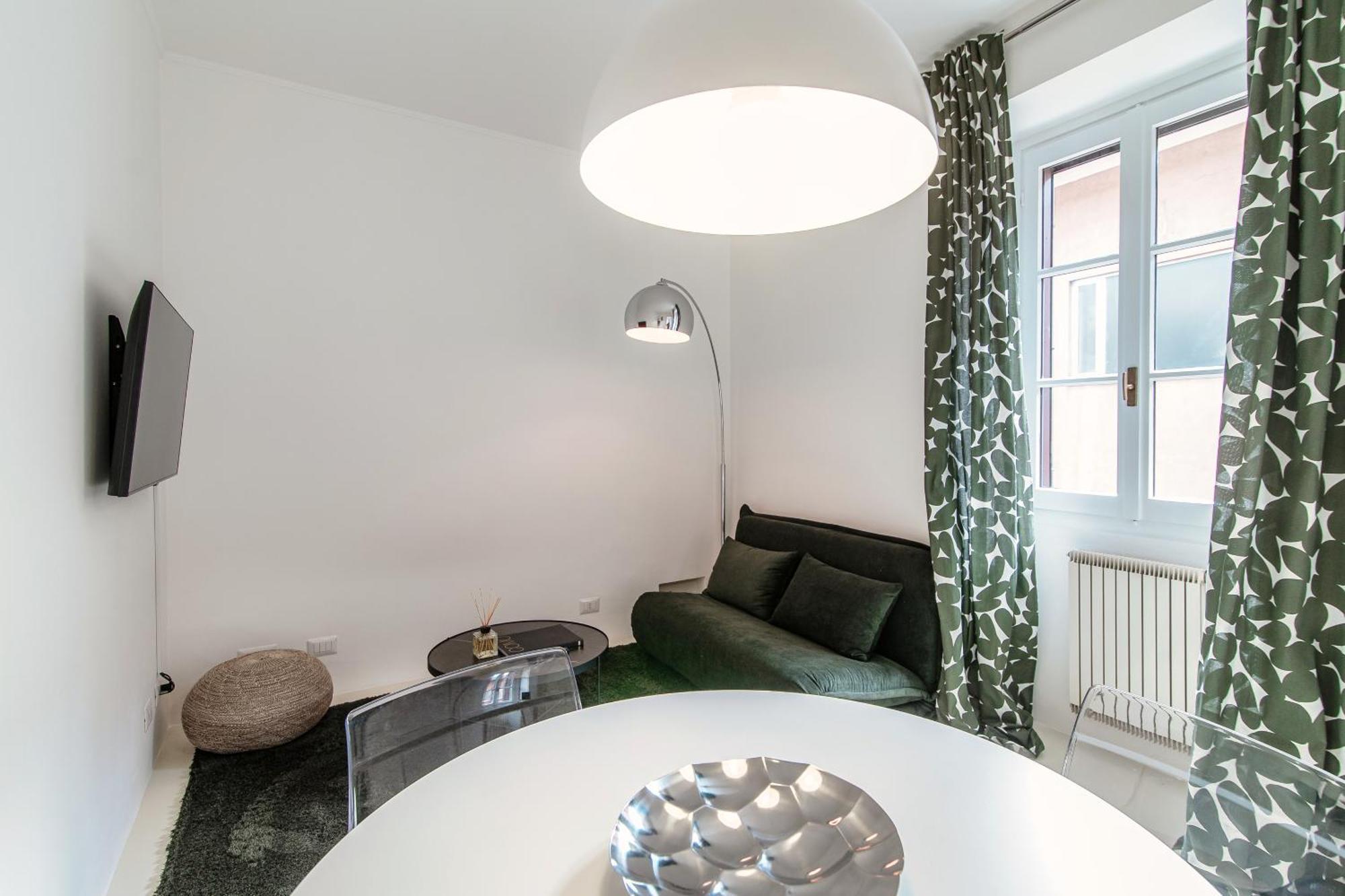 Giuliny Lovely Flat - The House Of Travelers Como Ngoại thất bức ảnh