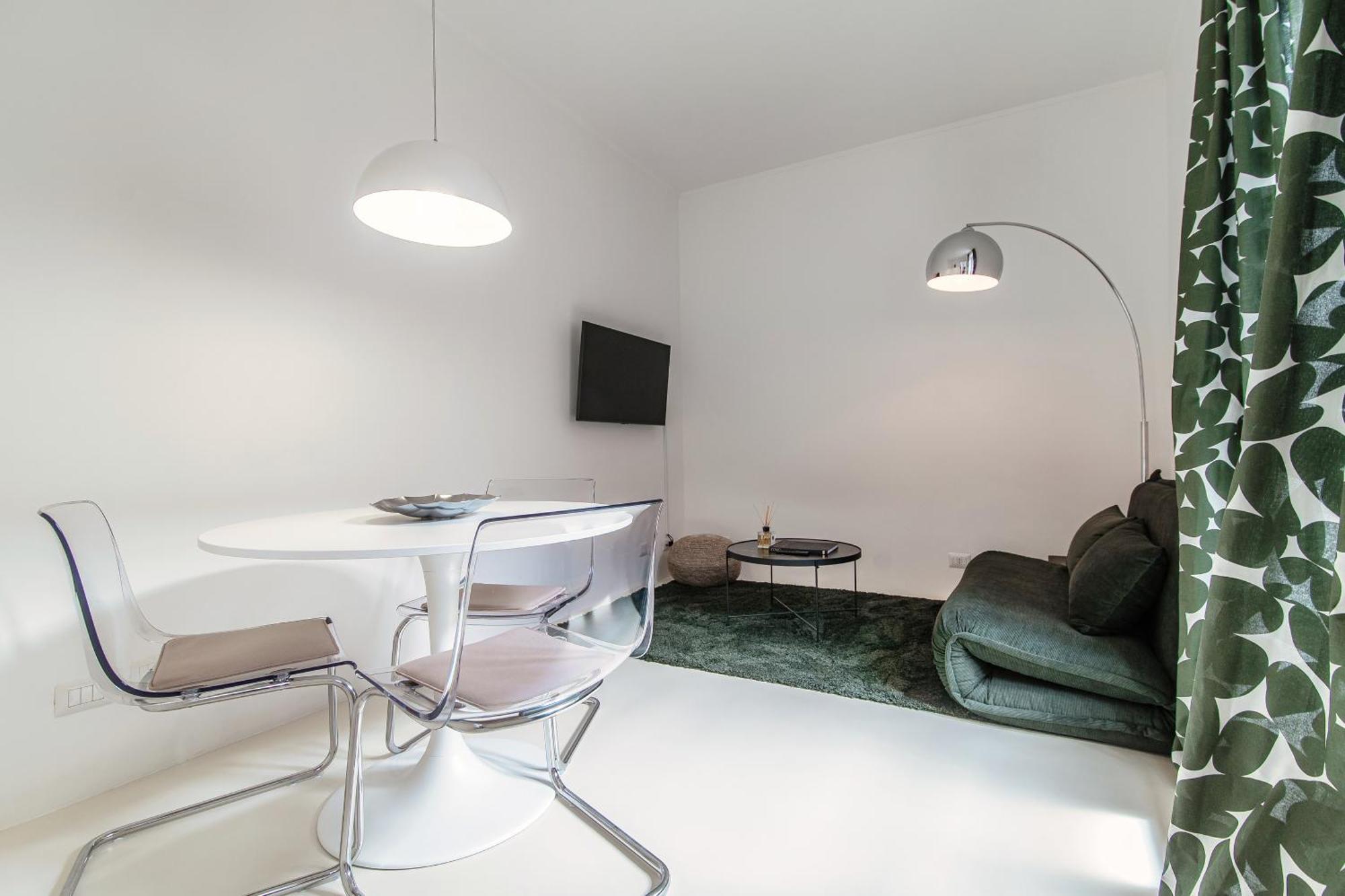 Giuliny Lovely Flat - The House Of Travelers Como Ngoại thất bức ảnh