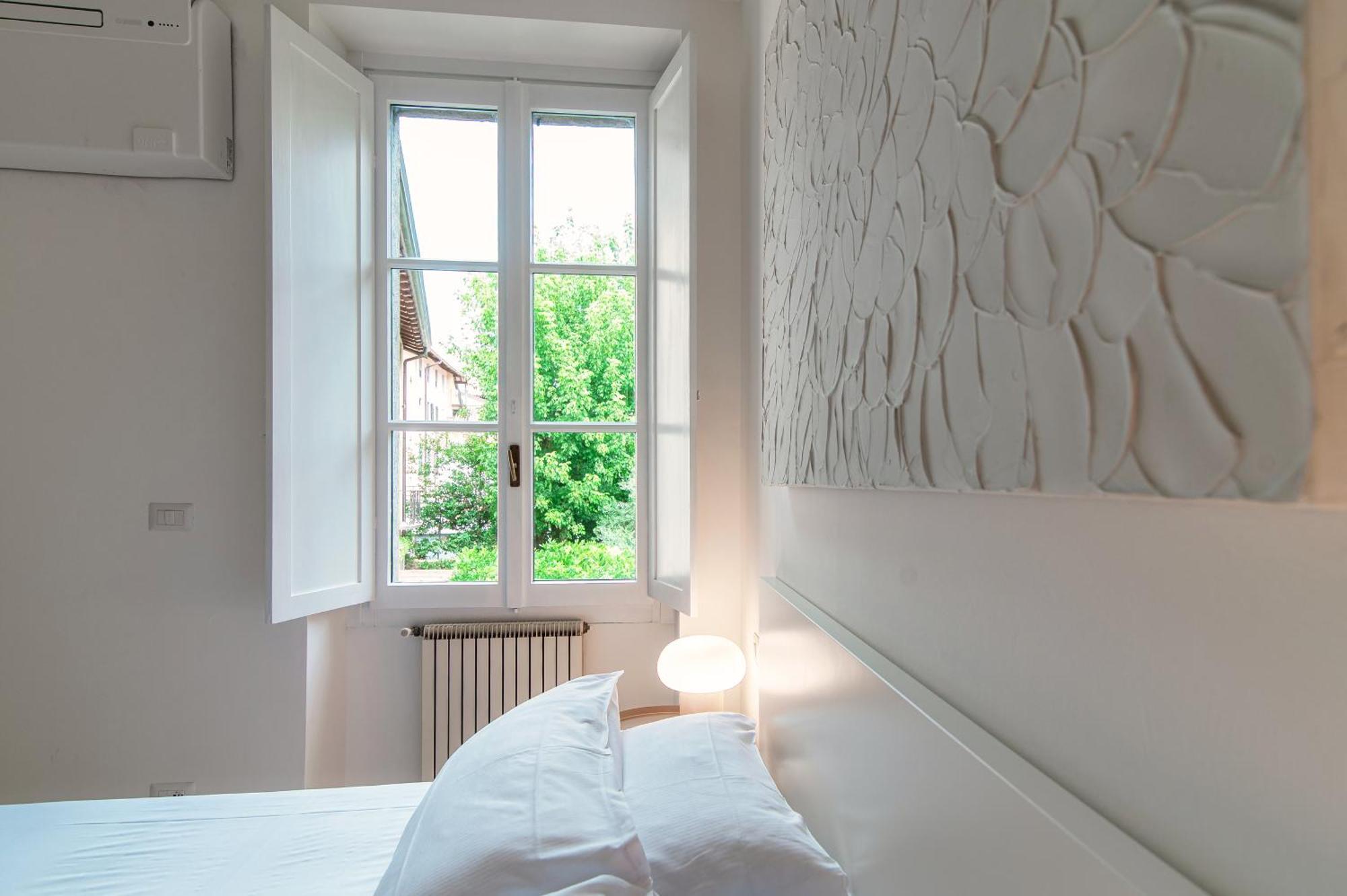 Giuliny Lovely Flat - The House Of Travelers Como Ngoại thất bức ảnh