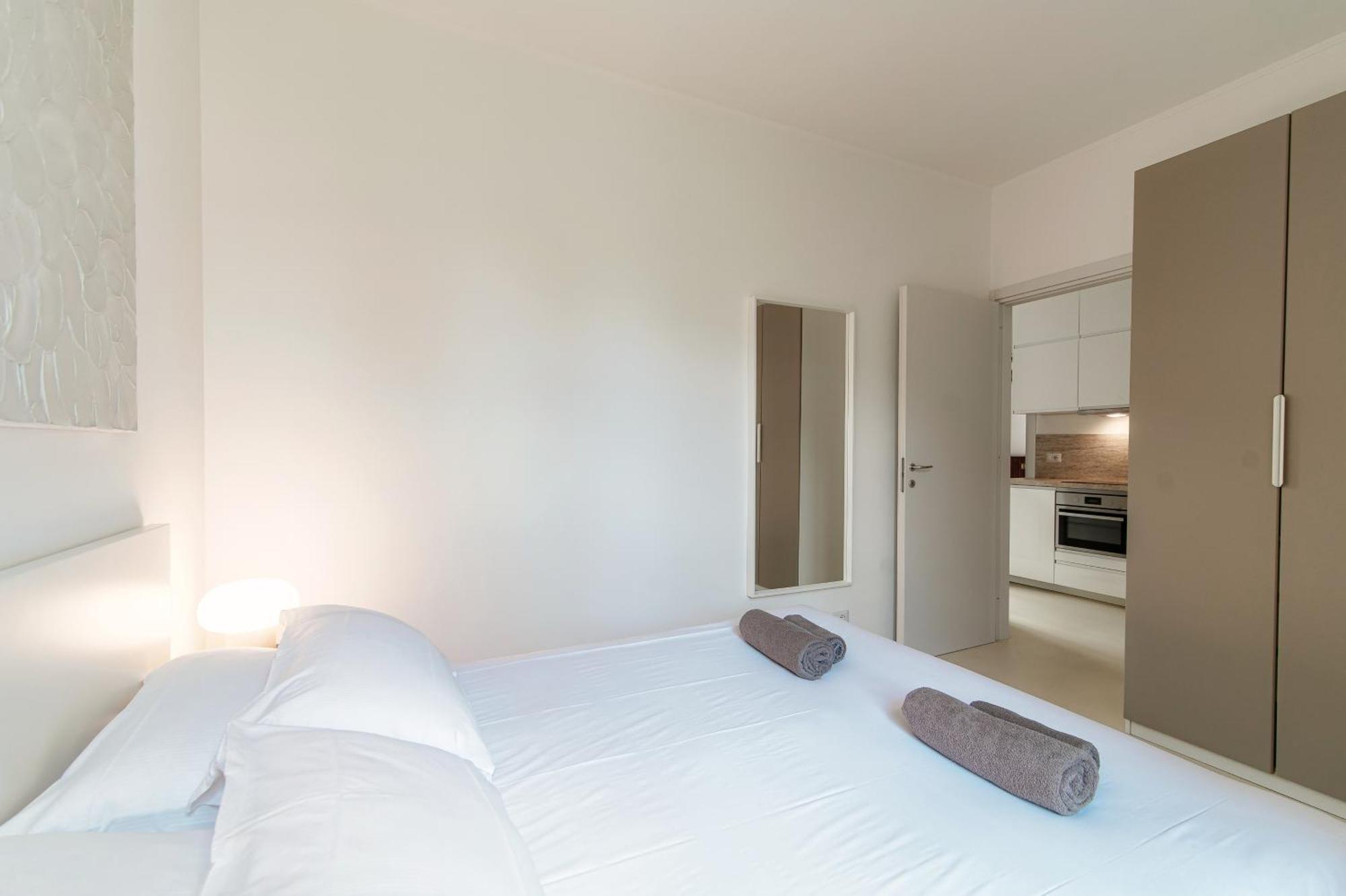 Giuliny Lovely Flat - The House Of Travelers Como Ngoại thất bức ảnh